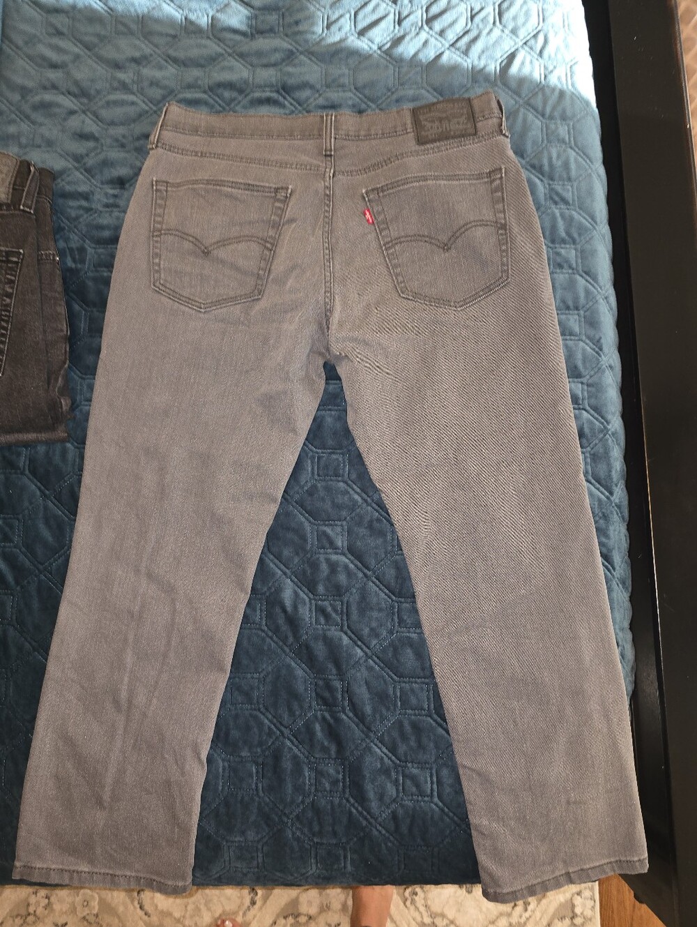 BUNDLE OF 3 Levi’s 541 Athletic Taper Jeans | 36x29 | Grayscale Colors - Picture 11 of 12